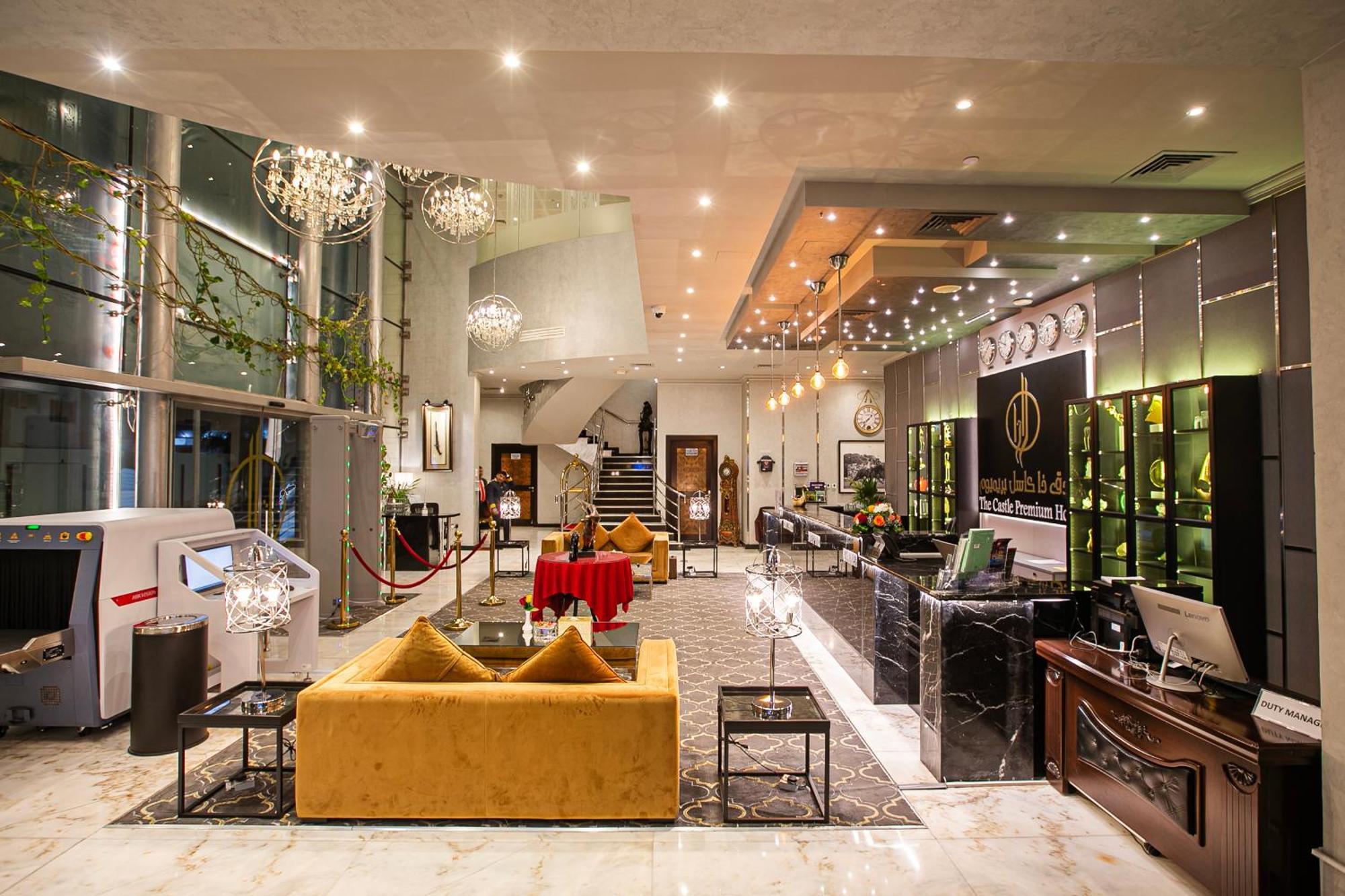 דוחה The Castle Premium Hotel מראה חיצוני תמונה