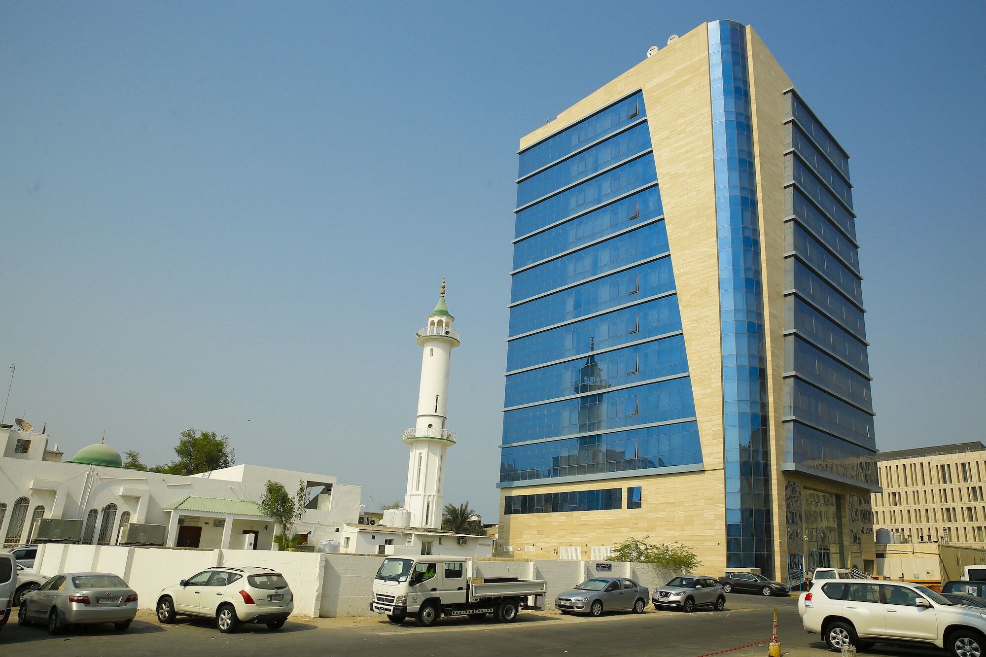 דוחה The Castle Premium Hotel מראה חיצוני תמונה